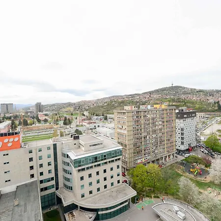 Dvor Center Apartment